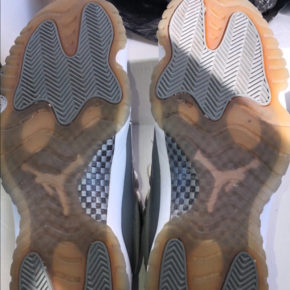 Air Jordan 11 cool grey 2010